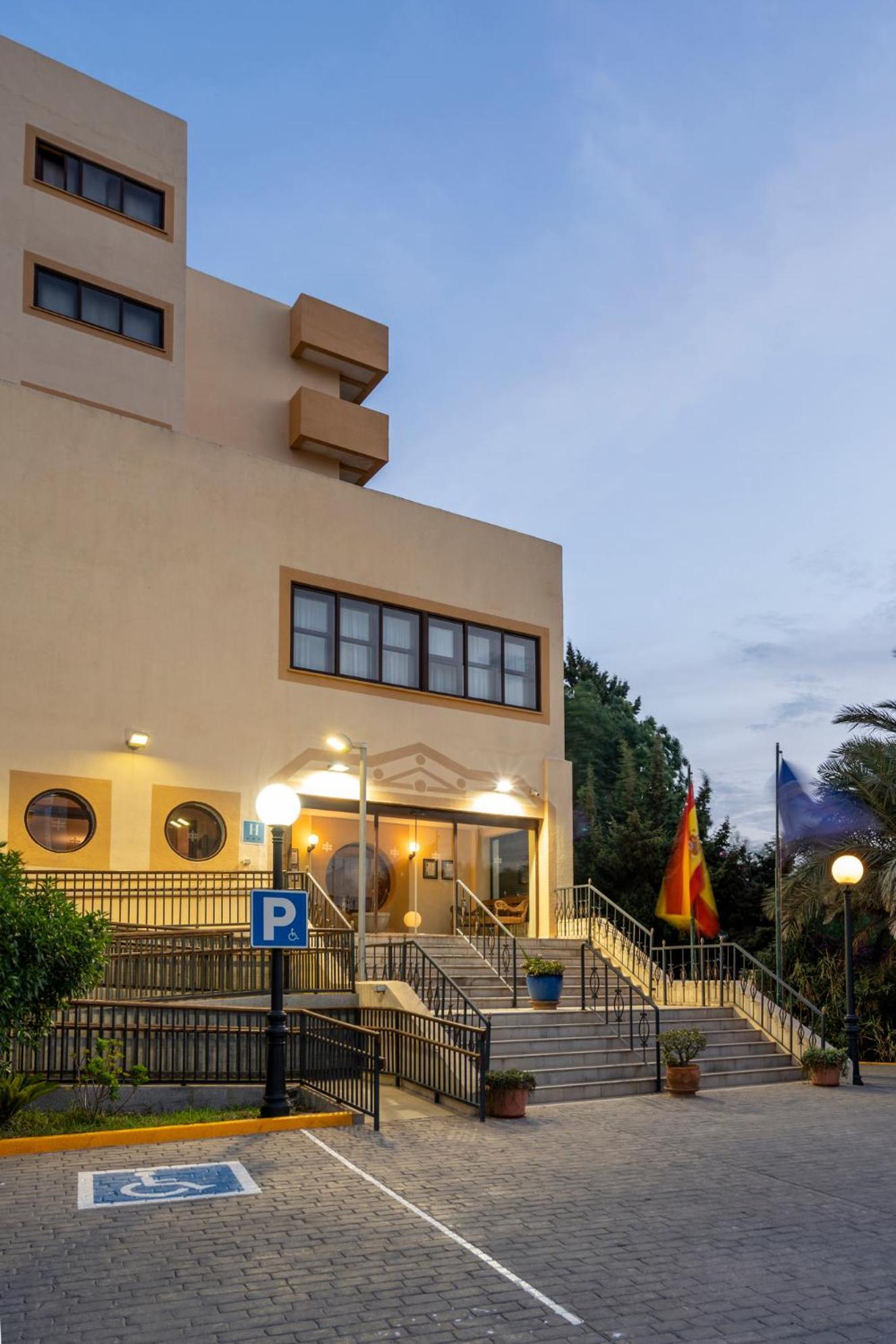 Parador De Melilla Eksteriør bilde
