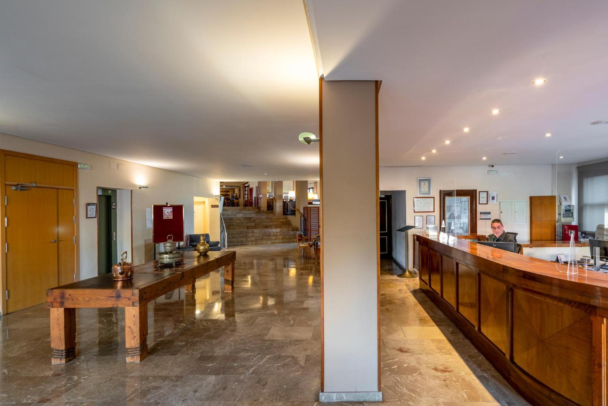 Parador De Melilla Eksteriør bilde